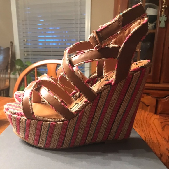 Kelsi Dagger Paxton wedges Size 9.5 - Picture 1 of 5